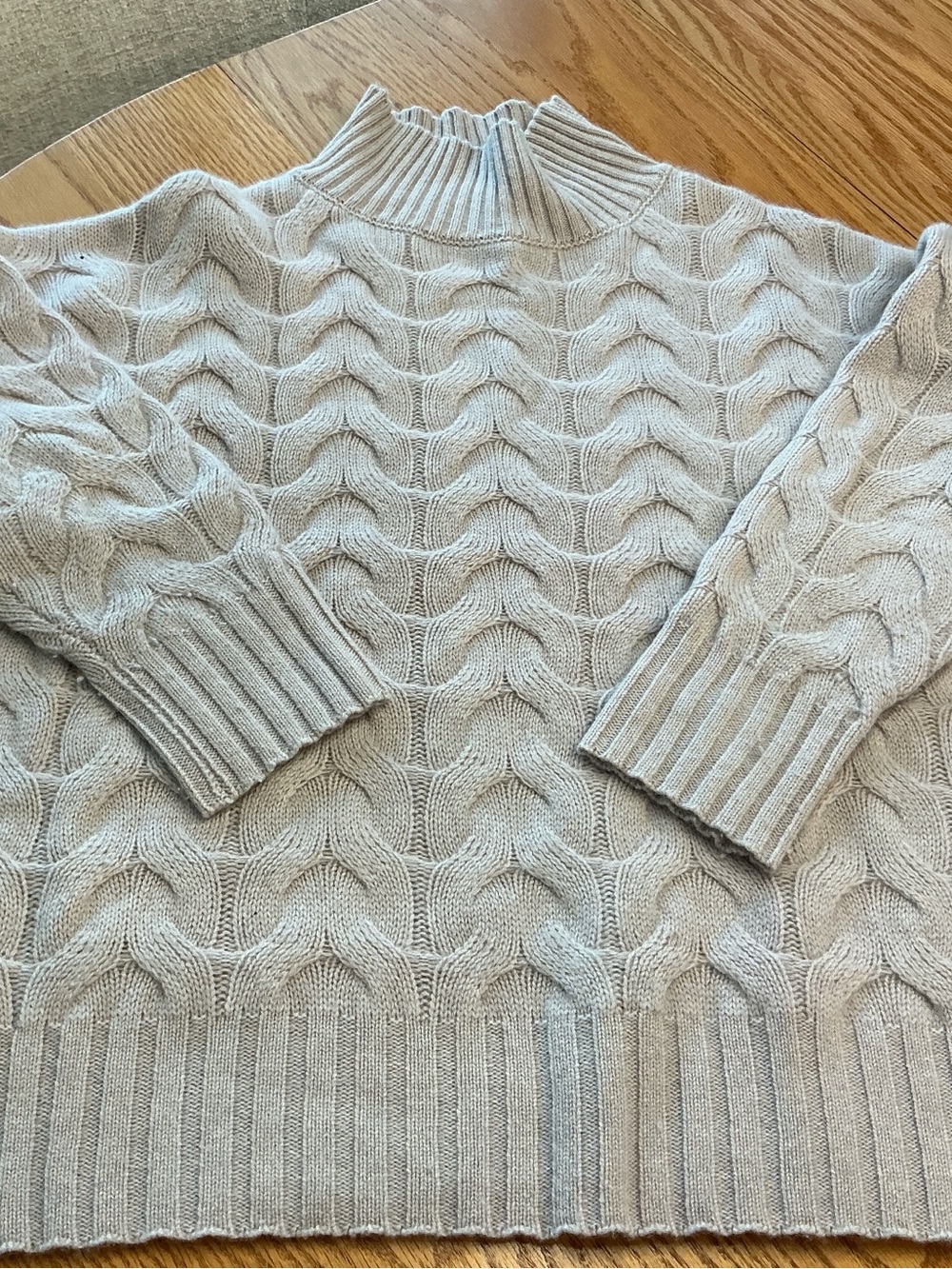 Kinross Cashmere Ribbed Crewneck Sweater - Beige